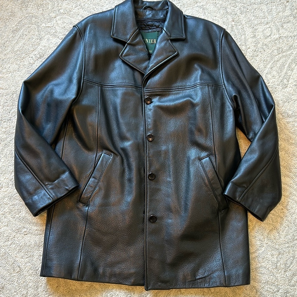 Men’s Danier Lined Leather Jacket Size Medium